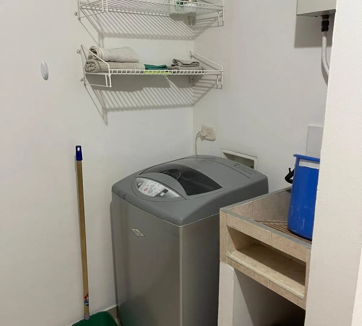 Acogedor Apto En Laureles Estadio Μεντεγίν